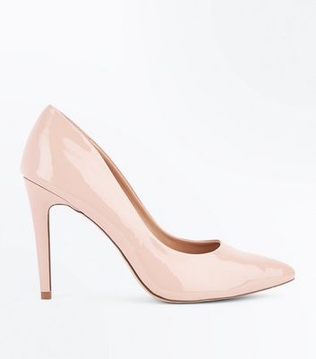 nude pointed courts