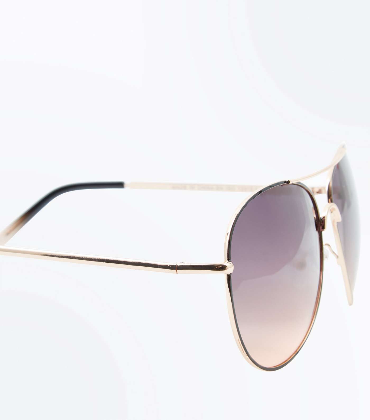 Black Ombré Aviator Style Sunglasses Image 4