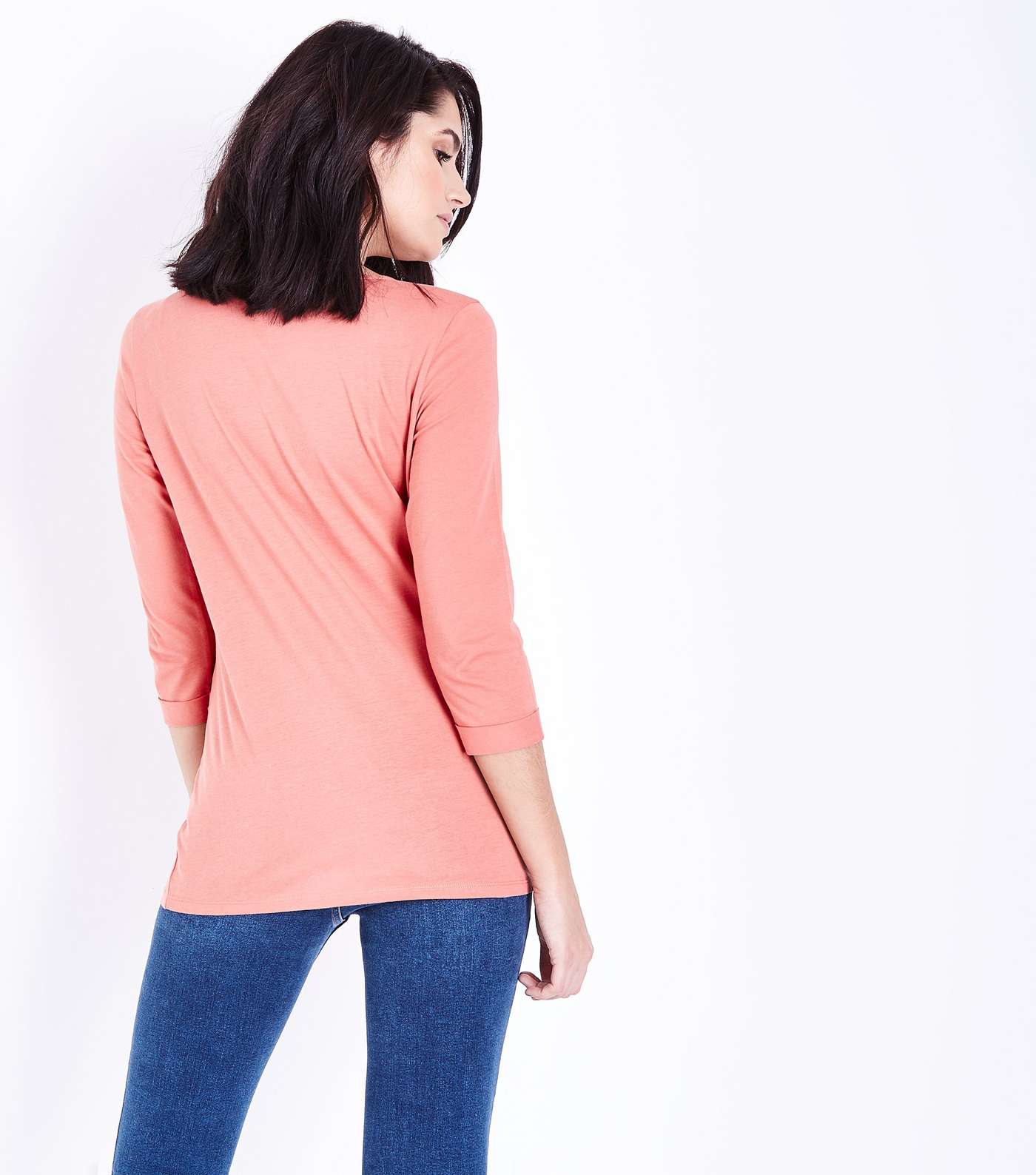 Maternity Deep Pink Ruched 3/4 Sleeve T-Shirt Image 3
