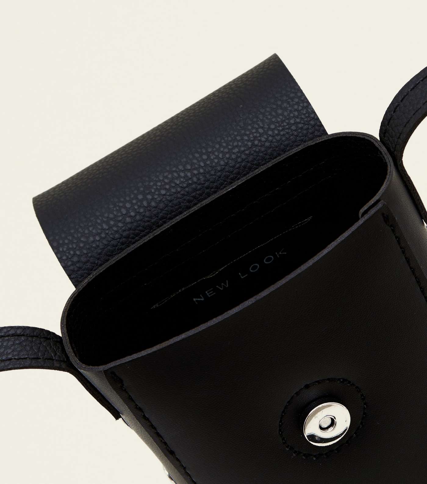 Black Press Stud Camera Bag Image 4