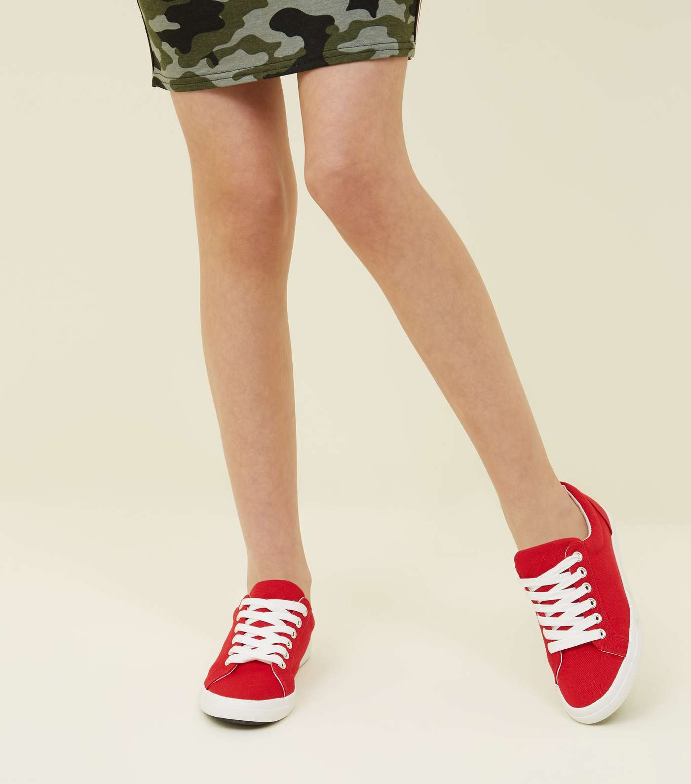 Girls Red Canvas Lace Up Trainers Image 2