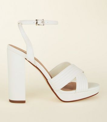 talons blancs