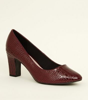 red block court heels