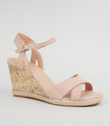 wide nude wedge