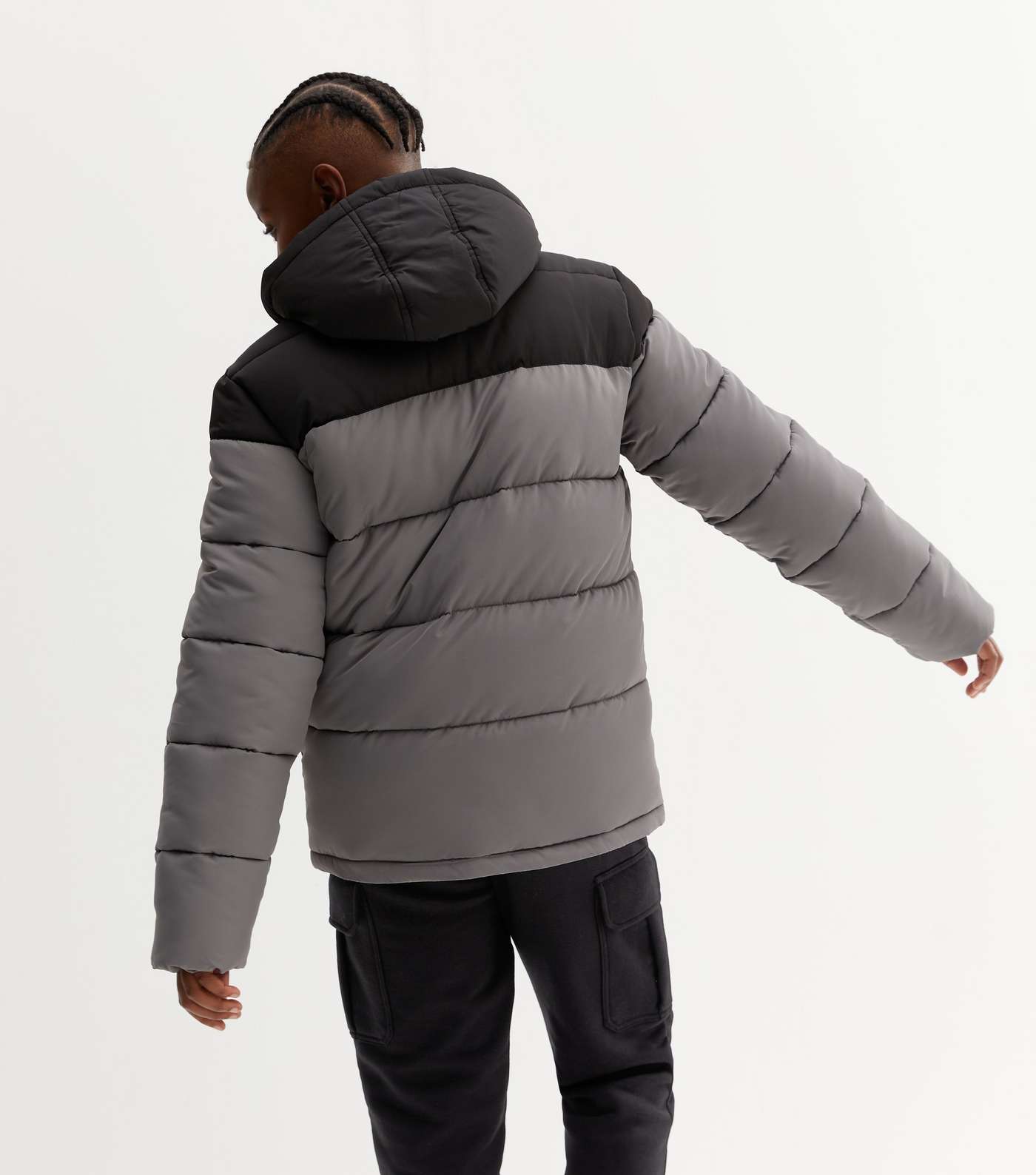 Boys Grey Colour Block Hooded Puffer Jacket Image 4