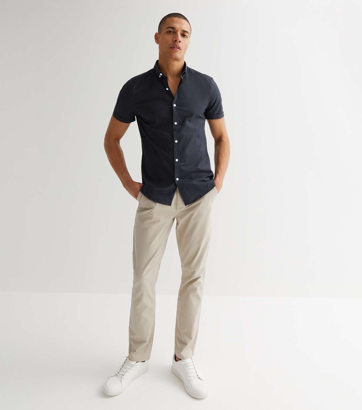 Navy Short Sleeve Muscle Fit Oxford Shirt Image 3