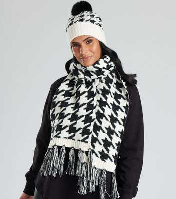 South Beach Black Dogtooth Knit Hat and Scarf Set