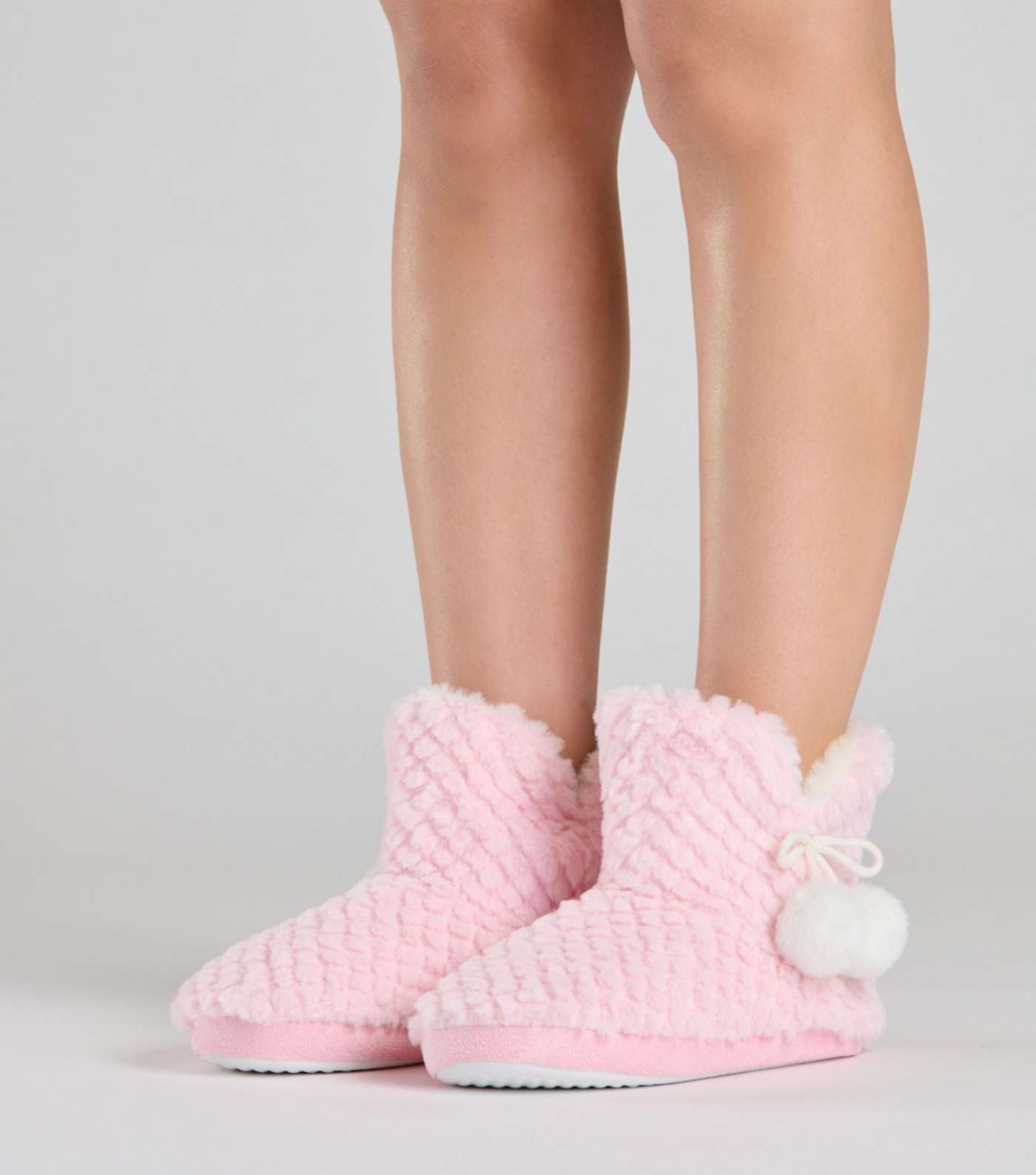 Loungeable Pink Fluffy Slipper Boots