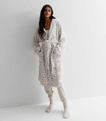 White Leopard Print Fleece Dressing Gown