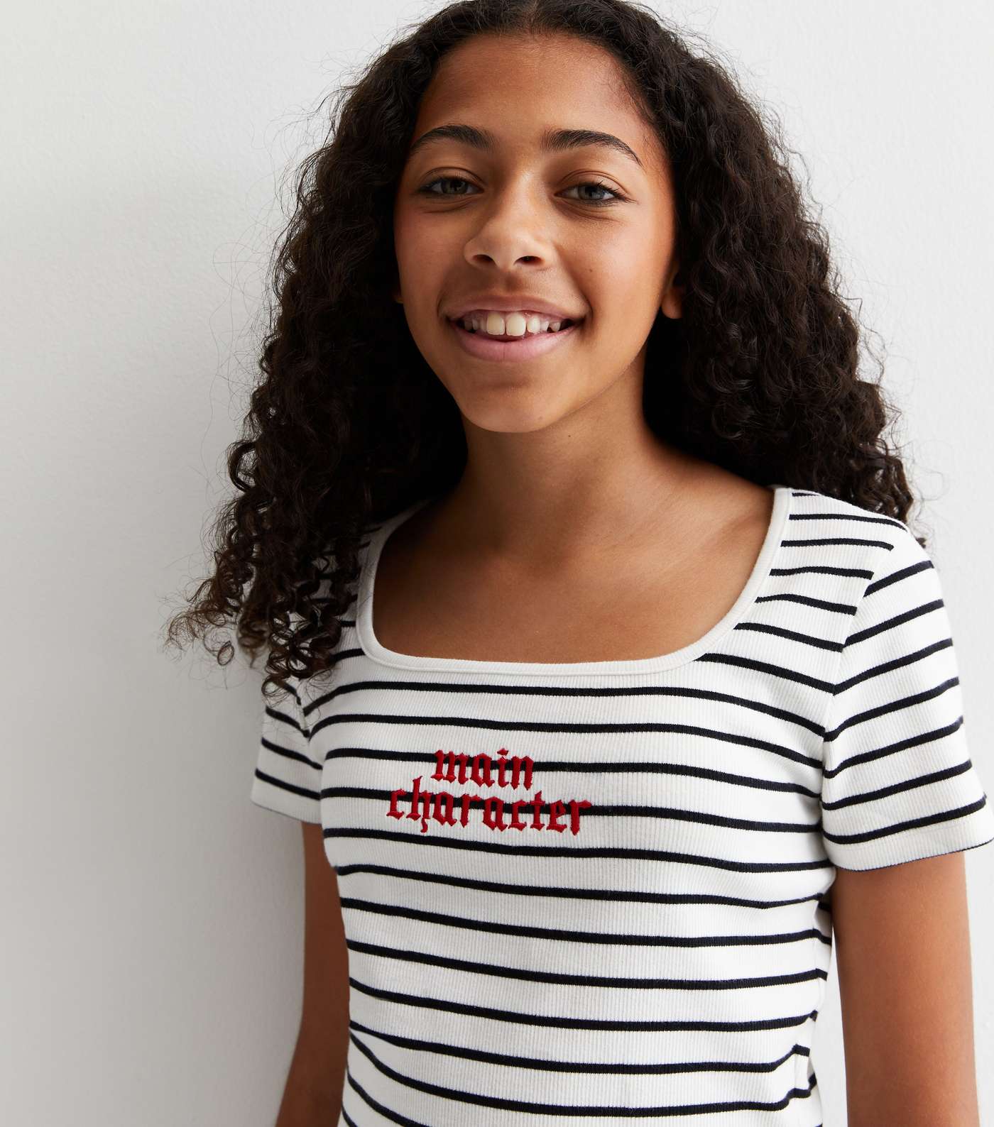Girls White Stripe Main Character Logo T-Shirt Image 2