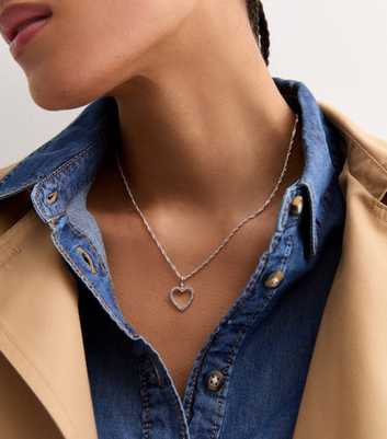 Silver Twist Chain Diamanté Heart Necklace
