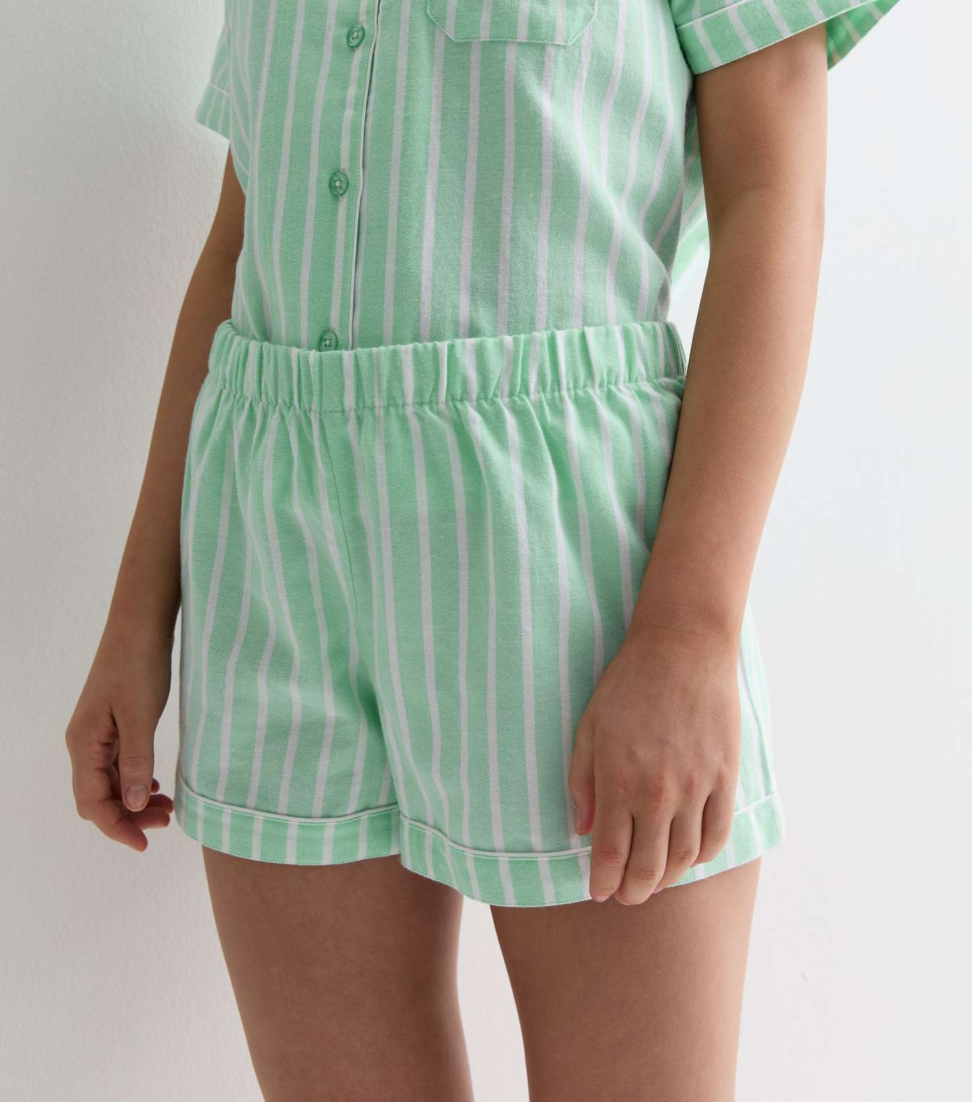 Girls Green Revere Short Pyjama Set with Stripe Print Image 3