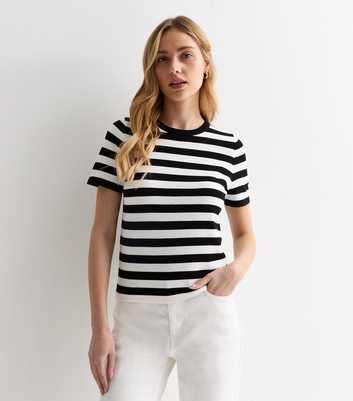 Black Stripe Short Sleeve Knitted T-Shirt