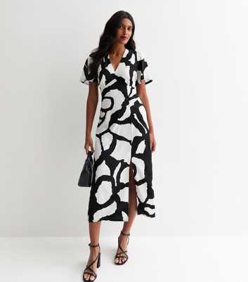 Black Abstract Print Flutter Sleeve Midi Dress