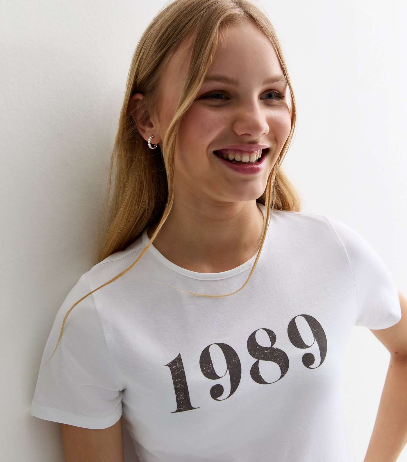 Girls White 1989 Print Cotton T-Shirt Image 3