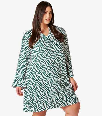 Apricot Curves Green Geometric Print Flared Sleeve Mini Dress