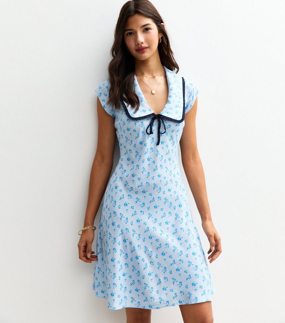 Light Blue Floral Print Collared Mini Dress