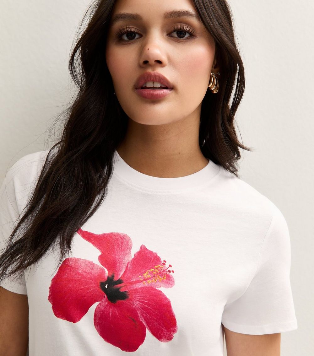 White Hibiscus Print T