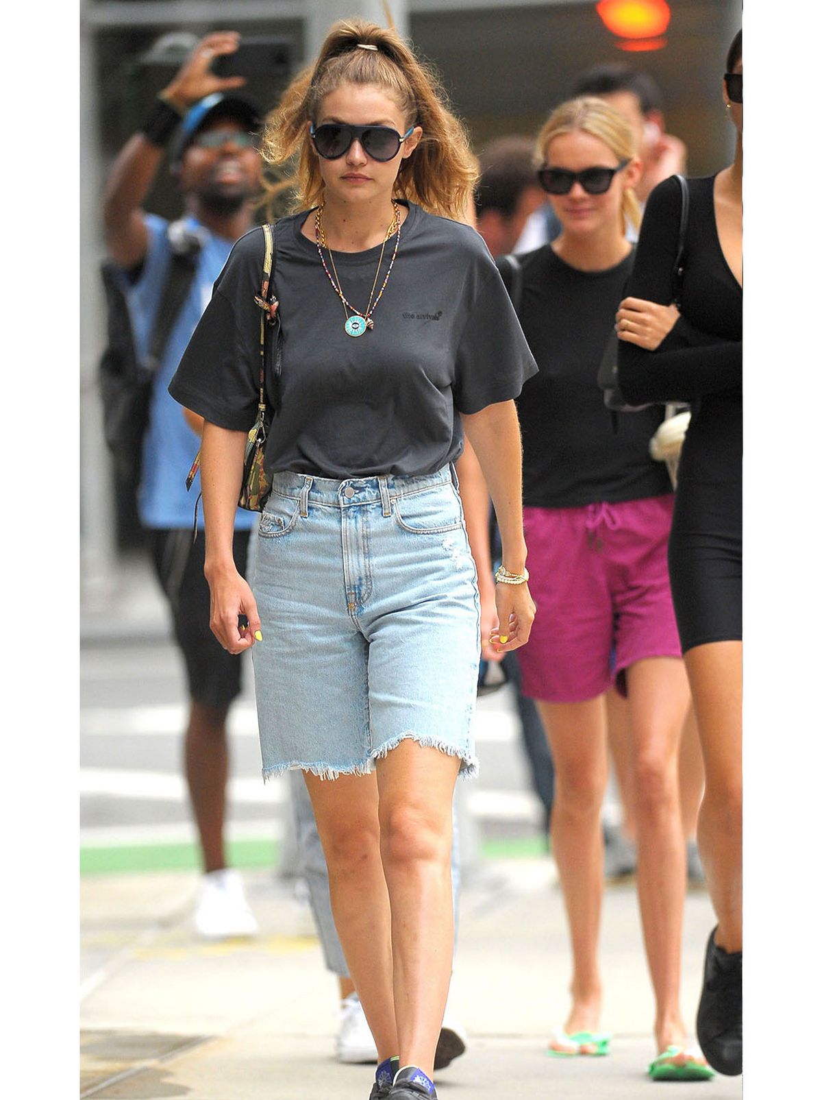 10 New Ways To Wear Denim Shorts