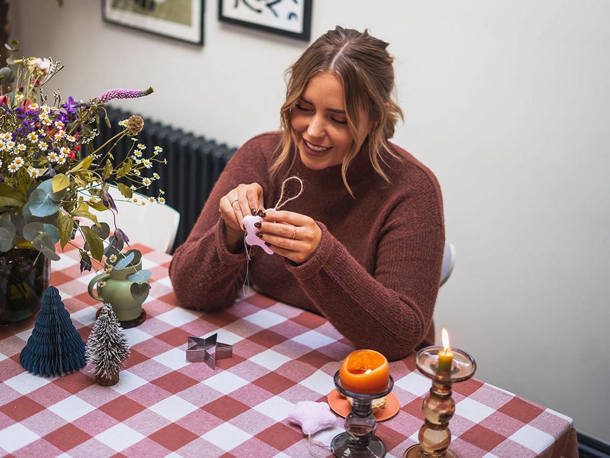 Poppy Deyes Christmas Jumper Upcycling