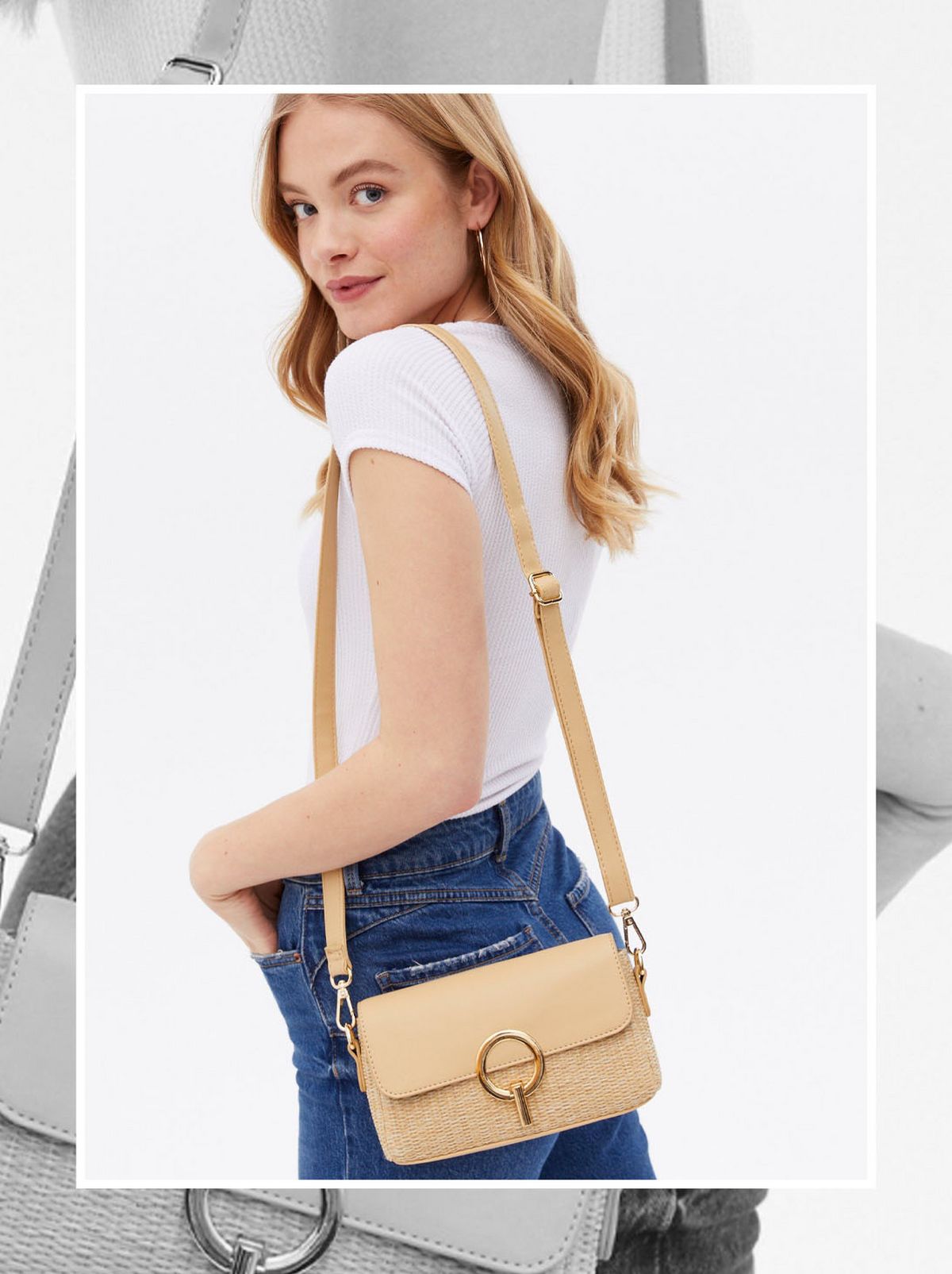 Women's Cream Straw Effect Ring Front Cross Body Bag