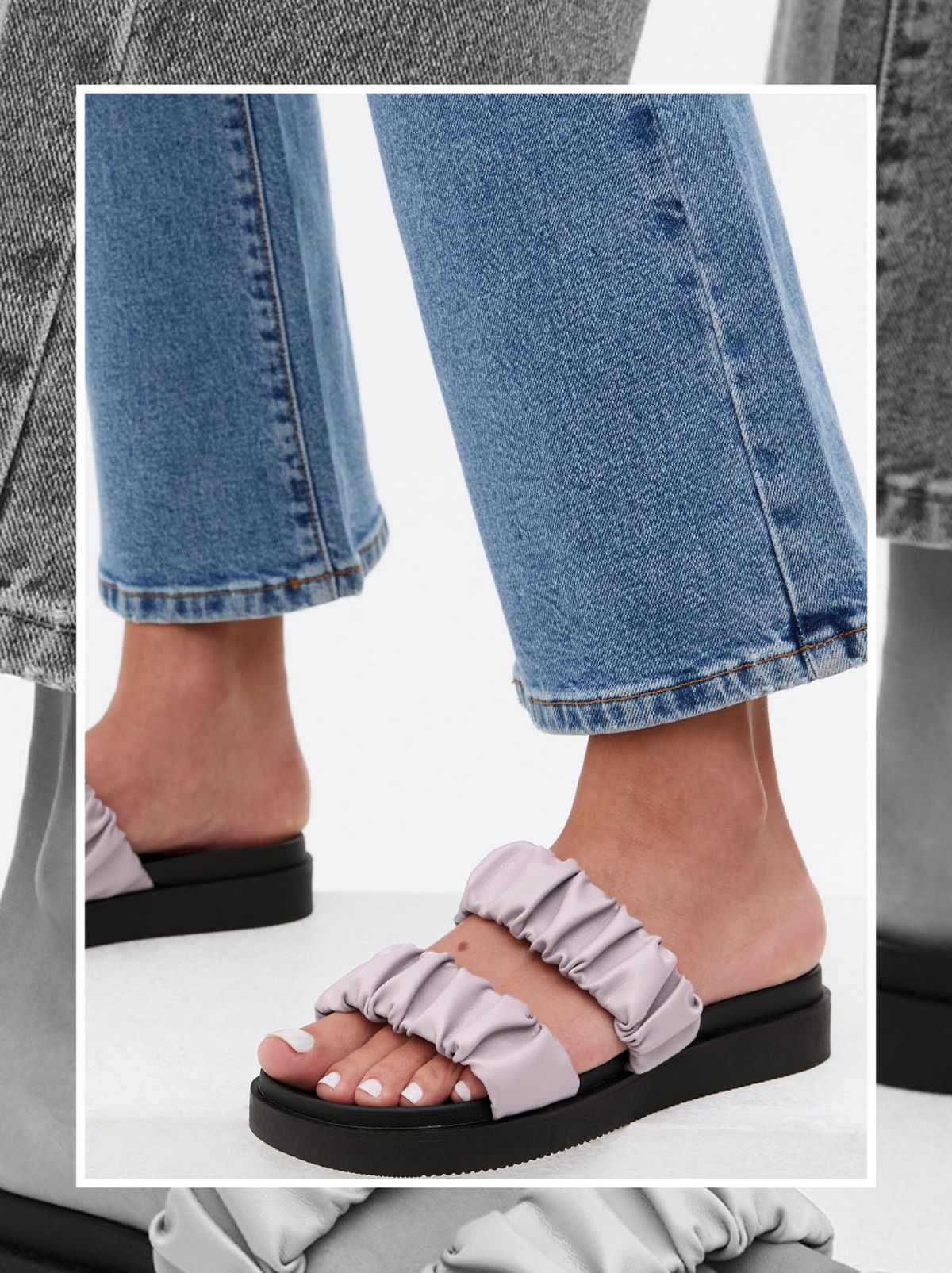 Women's Black Strappy Chunky Wedge Sandals