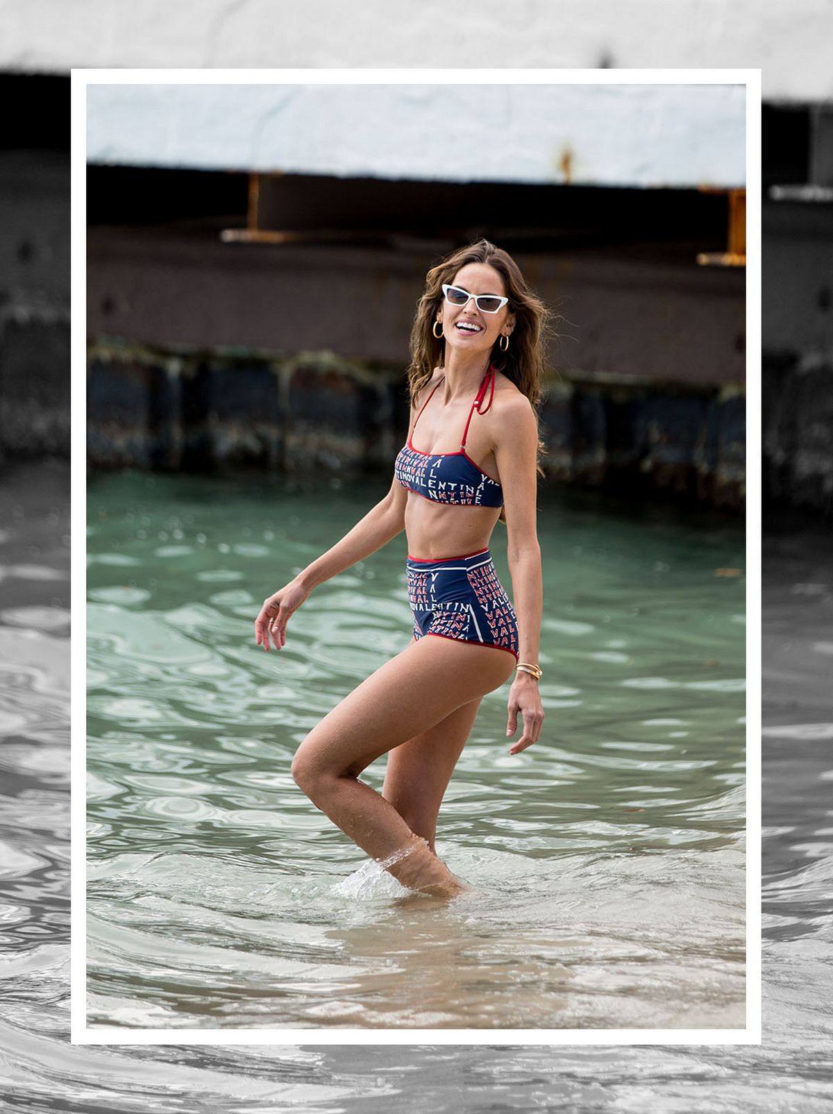Izabel Goulart Holiday Outfit