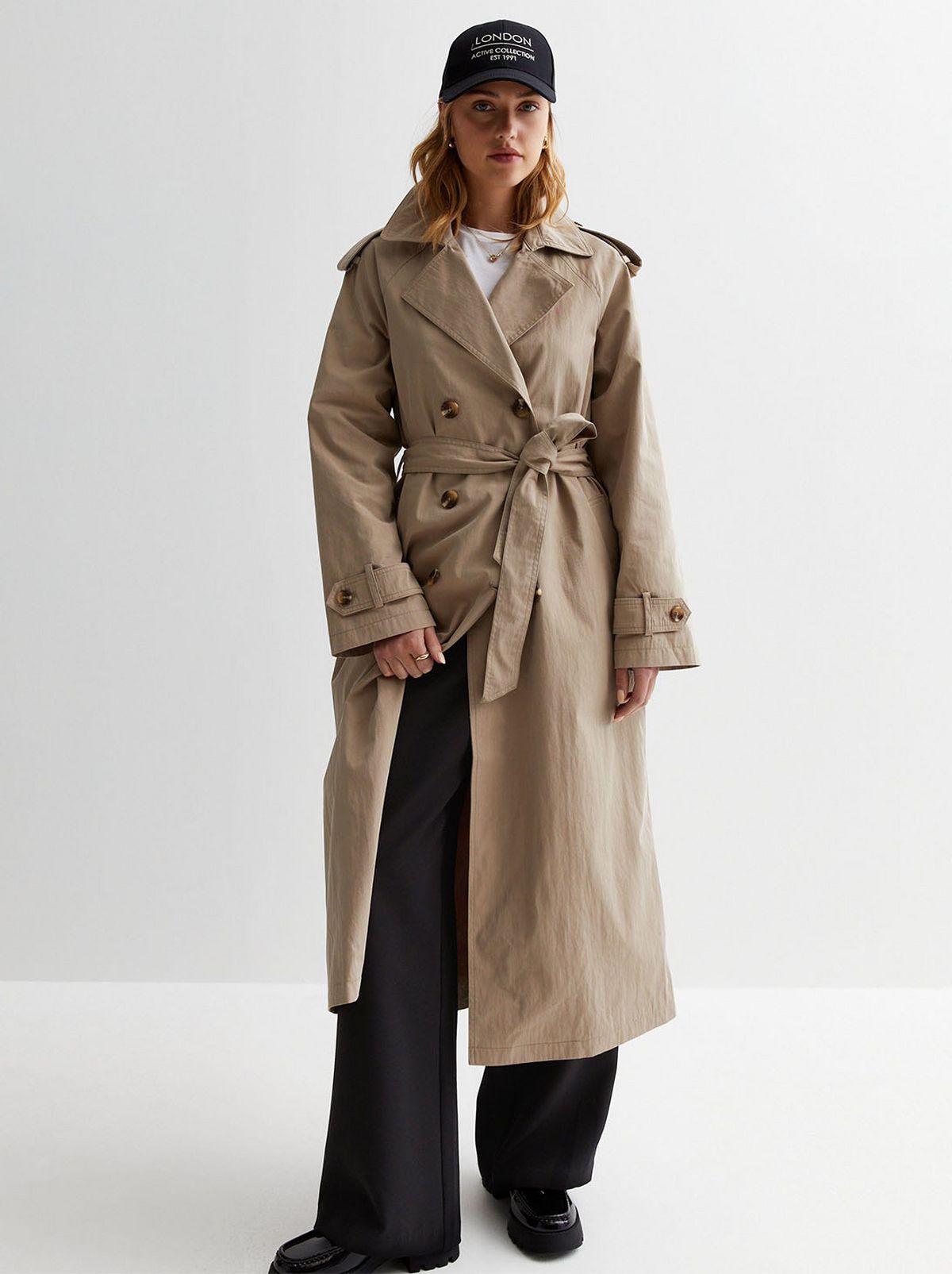 Capsule wardrobe classic trench coat
