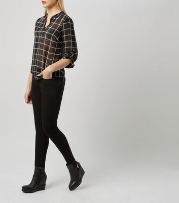 Black skinny jeans and ankle outlet boots