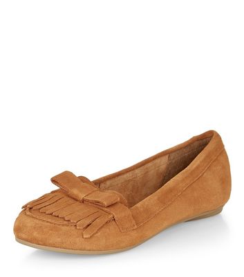Wide Fit Tan Leather Fringed Moccasins 