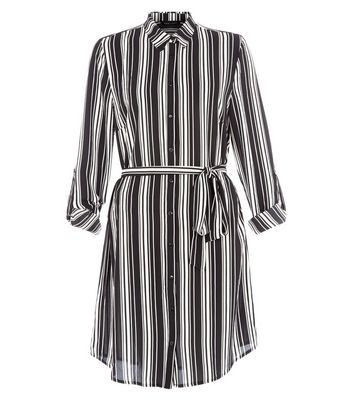 black and white shirt dress