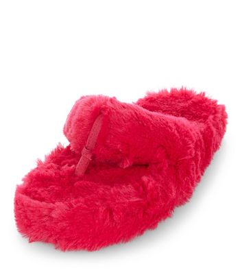 faux fur flip flop slippers