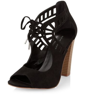front tie heels