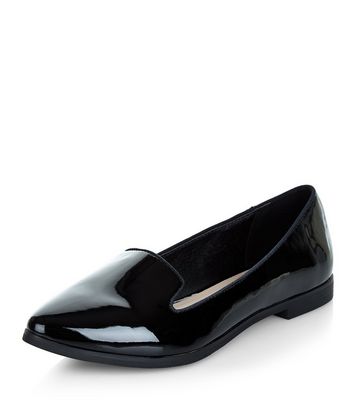 Teens Black Pointed Patent Loafers 