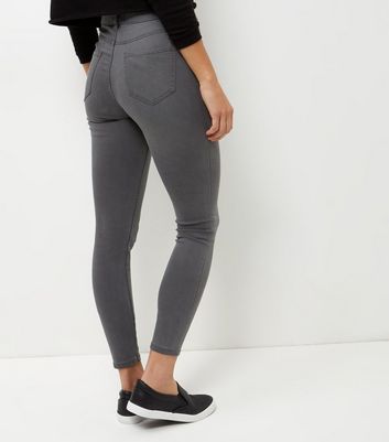 dark grey jeggings