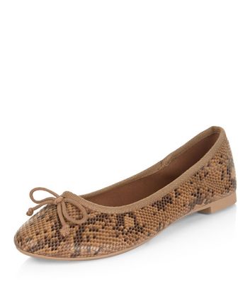 snakeskin ballet pumps