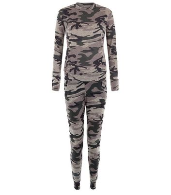 womens camo jogger set