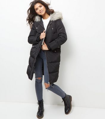 Black padded faux shop fur trim puffer coat