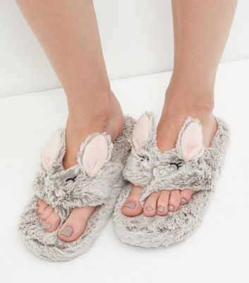 furry flip flop slippers