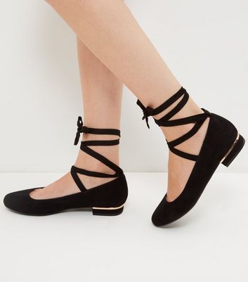 tie up ballet pumps