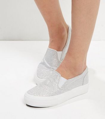 silver plimsolls