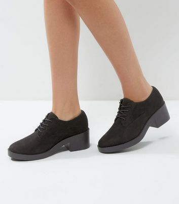 block heel brogues