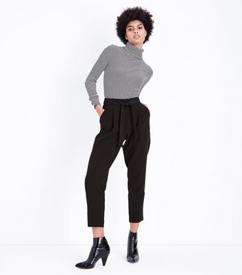 Haut avec pantalon online noir