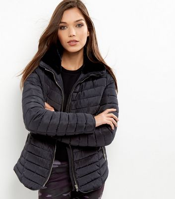 black padded puffer jacket women's