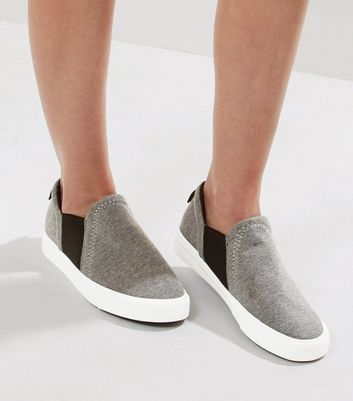 Wide Fit Grey Contrast Panel Slip On 