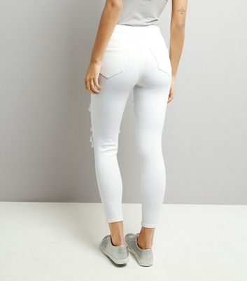 new look white ripped jeans