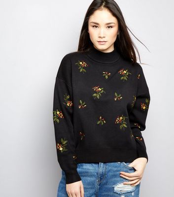 embroidered floral sweatshirt