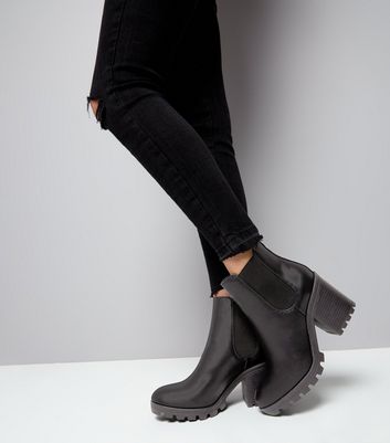 Black Chunky Heel Chelsea Boots | New Look