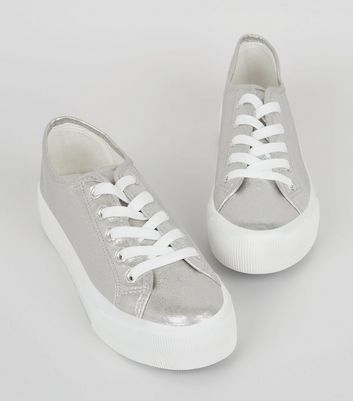 white platform trainers new look