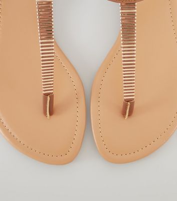 wide fit toe post sandals